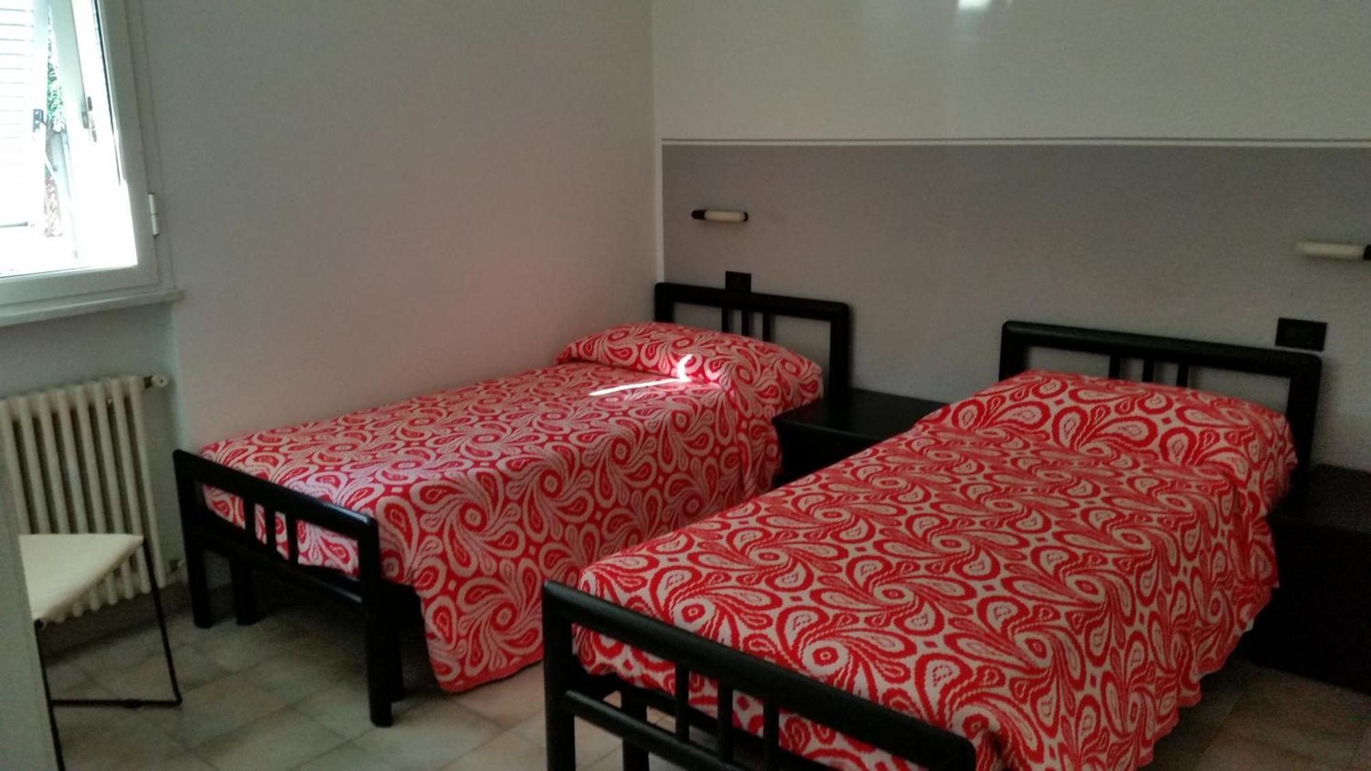 Residence Villa Carmen Fronte Mare A 50 Mt Pietra Ligure Room photo